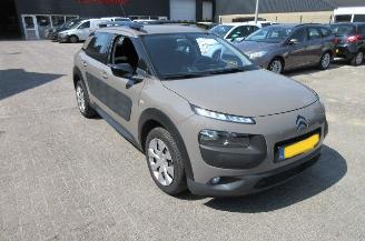 Coche accidentado Citroën C4 cactus 1.2 Pure Tech 2015/8