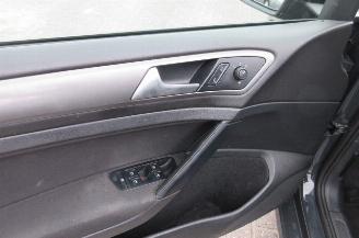 Volkswagen Golf 1.2 TSI 5-drs  airco picture 10