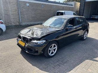 BMW 1-serie 118i Cent High Executive 136pk picture 6