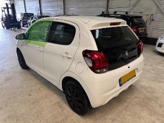 Coche accidentado Peugeot 108 1.0 5-drs airco Nap 2016/12