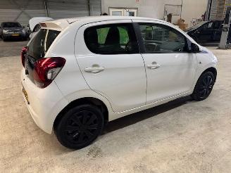 Peugeot 108 1.0 5-drs airco Nap picture 2