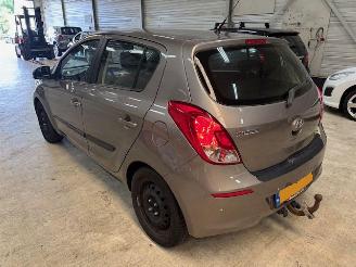 Schadeauto Hyundai I-20 1.2i Vision 5-drs Airco 2012/6