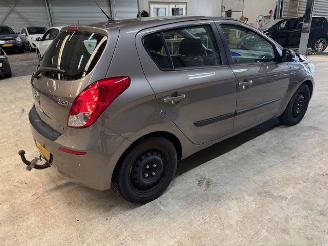 Hyundai I-20 1.2i Vision 5-drs Airco picture 5