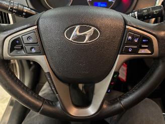 Hyundai I-20 1.2i Vision 5-drs Airco picture 13
