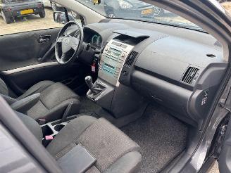 Toyota Corolla-verso 1.8 Sol 7-pers picture 9