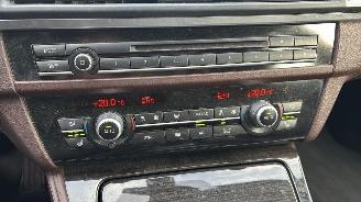 BMW 5-serie 520I Luxury Edition Automaat  NAP picture 19