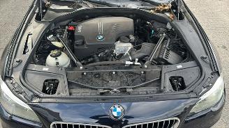 BMW 5-serie 520I Luxury Edition Automaat  NAP picture 21