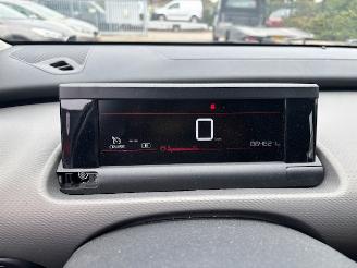 Citroën C4 cactus 1.2 PureTech   (64.620 Nap) picture 14