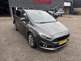 Schadeauto Ford S-Max 1.5 ST-Line 7-pers 2018/5
