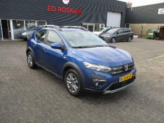 skadebil auto Dacia Sandero 1.0 TCE 100 BI-FUEL STEPWAY 2021/10