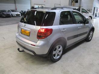 Suzuki SX4 1.6 EXCLUSIVE CLIMAT picture 2