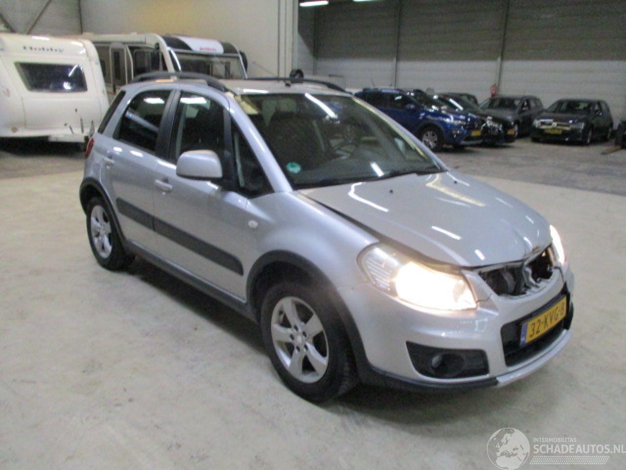 Suzuki SX4 1.6 EXCLUSIVE CLIMAT