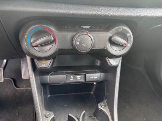 Kia Picanto 1.0 5-drs Plusline airco picture 10