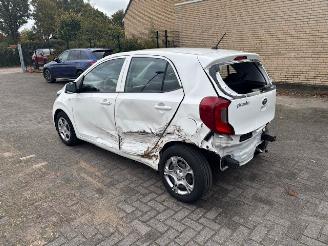 Kia Picanto 1.0 5-drs Plusline airco picture 4