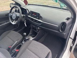 Kia Picanto 1.0 5-drs Plusline airco picture 8