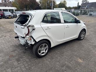 Kia Picanto 1.0 5-drs Plusline airco picture 3