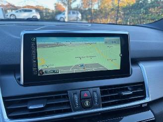 BMW 2-serie 218i 7-Pers Pano 136pk picture 21