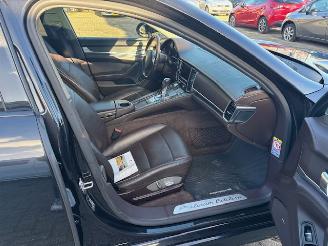 Porsche Panamera 3.0D Platinum Edition picture 9