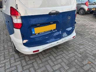 Ford Transit Courier Van 1.5 TDCI airco navi 100pk picture 4