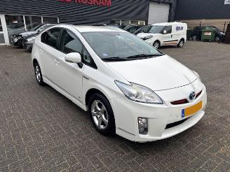krockskadad bil auto Toyota Prius 1.8 Aspiration 2010/3