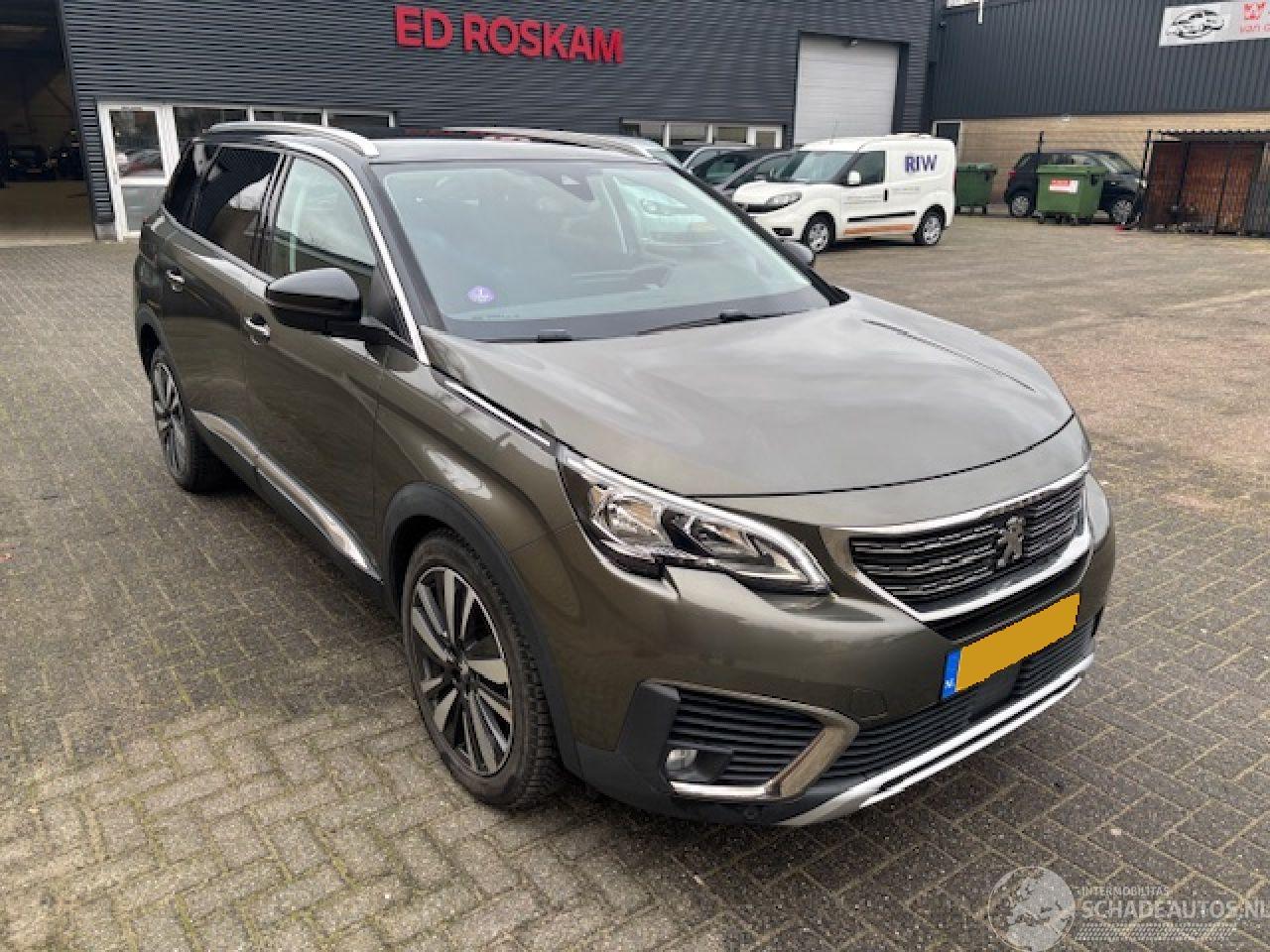 Peugeot 5008 1.2 PureTech Premium 7-pers  131pk