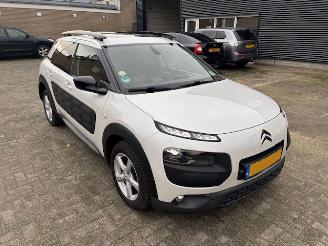 Auto incidentate Citroën C4 cactus 1.6 HDI Limited Plus Pano 2015/12