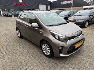 Schadeauto Kia Picanto 1.0 Comfort Plus Line Navigator 2018/3