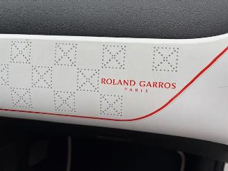 Peugeot 108 1.2  5-drs Top! Roland Garros picture 12