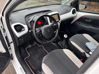 Peugeot 108 1.2  5-drs Top! Roland Garros picture 12