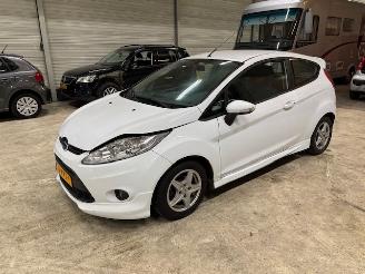 Ford Fiesta 1.6 Sport airco NAP picture 5
