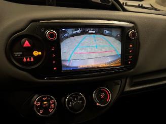 Toyota Yaris 1.3 5-drs airco navi picture 15