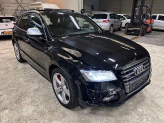 uszkodzony samochody osobowe Audi SQ5 3.0 TDI Quattro Pano  313pk 2015/4