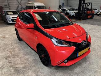 Avarii autoturisme Toyota Aygo 1.0 5-drs X-Play airco 2016/6