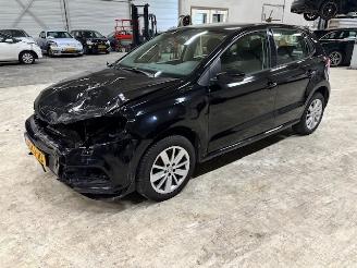 Volkswagen Polo 1.0 5-drs airco picture 2