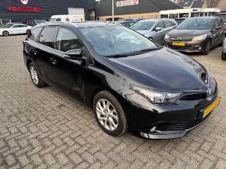 Schadeauto Toyota Auris 1.2 T Sports Dynamic 116pk 2018/2