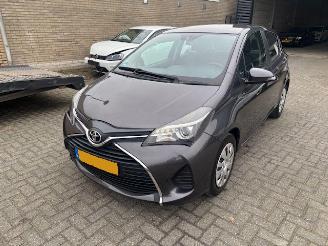 Toyota Yaris 1.3 16v 5-drs airco Nap picture 3