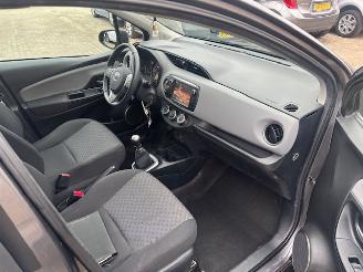 Toyota Yaris 1.3 16v 5-drs airco Nap picture 11