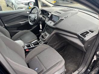 Ford Grand C-Max 1.5 TDCI Titanium 7P 120pk picture 11