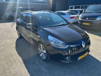Avarii autoturisme Renault Clio 0.9 TCE Nicht & Day 2015/4