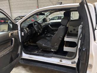 Ford Ranger 2.0D Super Cab XLT 4WD picture 11