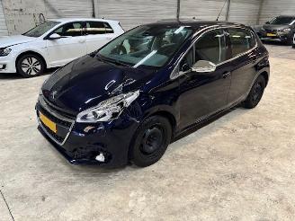 Peugeot 208 1.2 5-drs P.T Allure nap picture 6