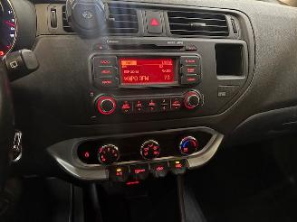 Kia Rio 1.2  5-drs airco picture 14