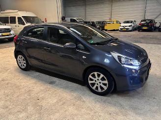 Kia Rio 1.2  5-drs airco picture 2