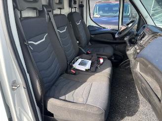 Iveco Daily 2.3 L2H3 Automaat  NAP picture 11
