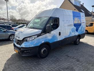 Iveco Daily 2.3 L2H3 Automaat  NAP picture 5