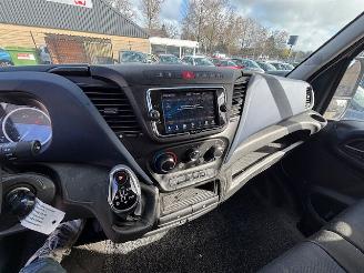Iveco Daily 2.3 L2H3 Automaat  NAP picture 18