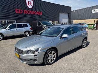 Volvo V-60 1.5 T3 Nordic+ automaat 152pk picture 5