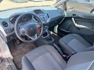 Ford Fiesta 1.25 Limited  airco Nap picture 11