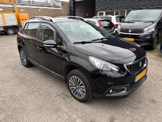 skadebil auto Peugeot 2008 1.2 PureTech  (km 39.855 nap) 2017/12