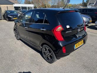 Coche accidentado Kia Picanto 1.2  5-drs World Cup 2014/6